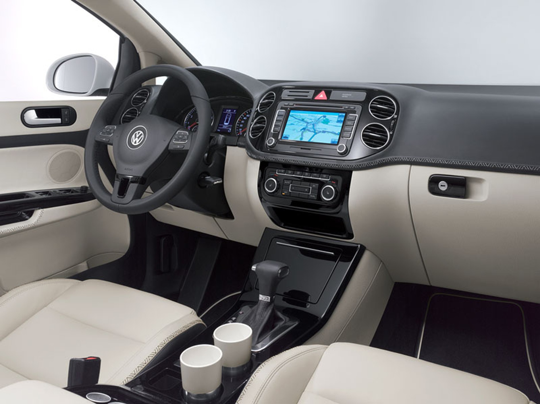 Bolonia 2008: Volkswagen Golf Plus wśród premier