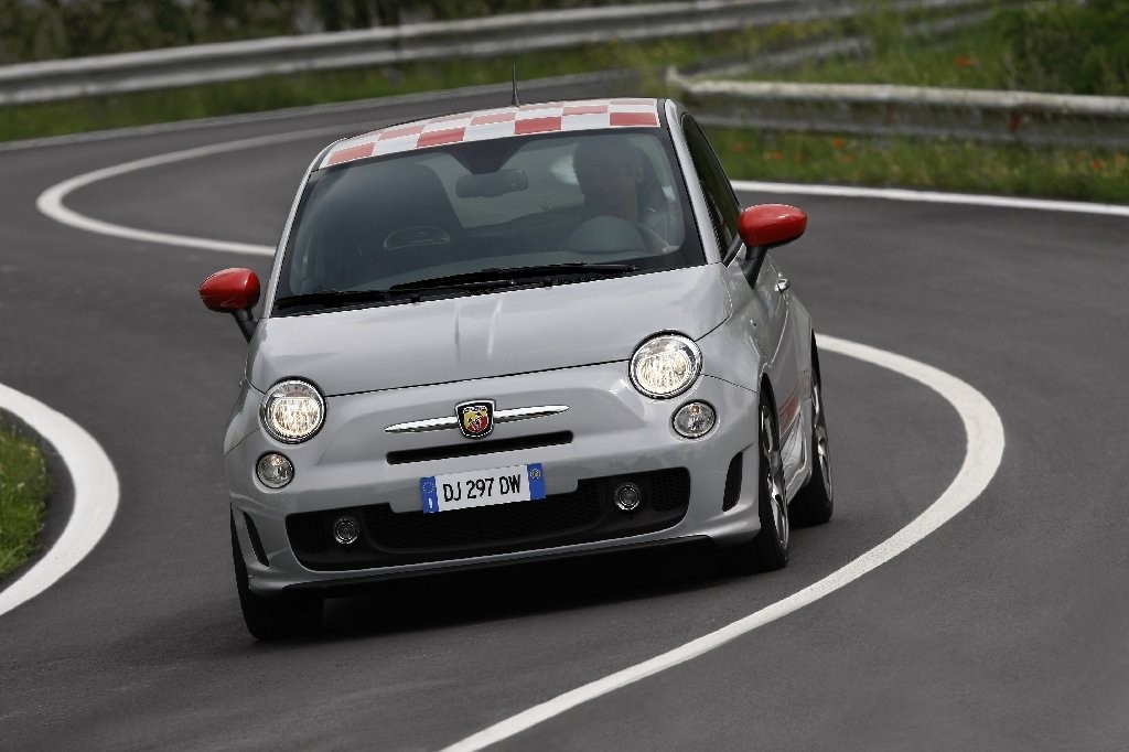500 Abarth - Legenda wróciła na tor