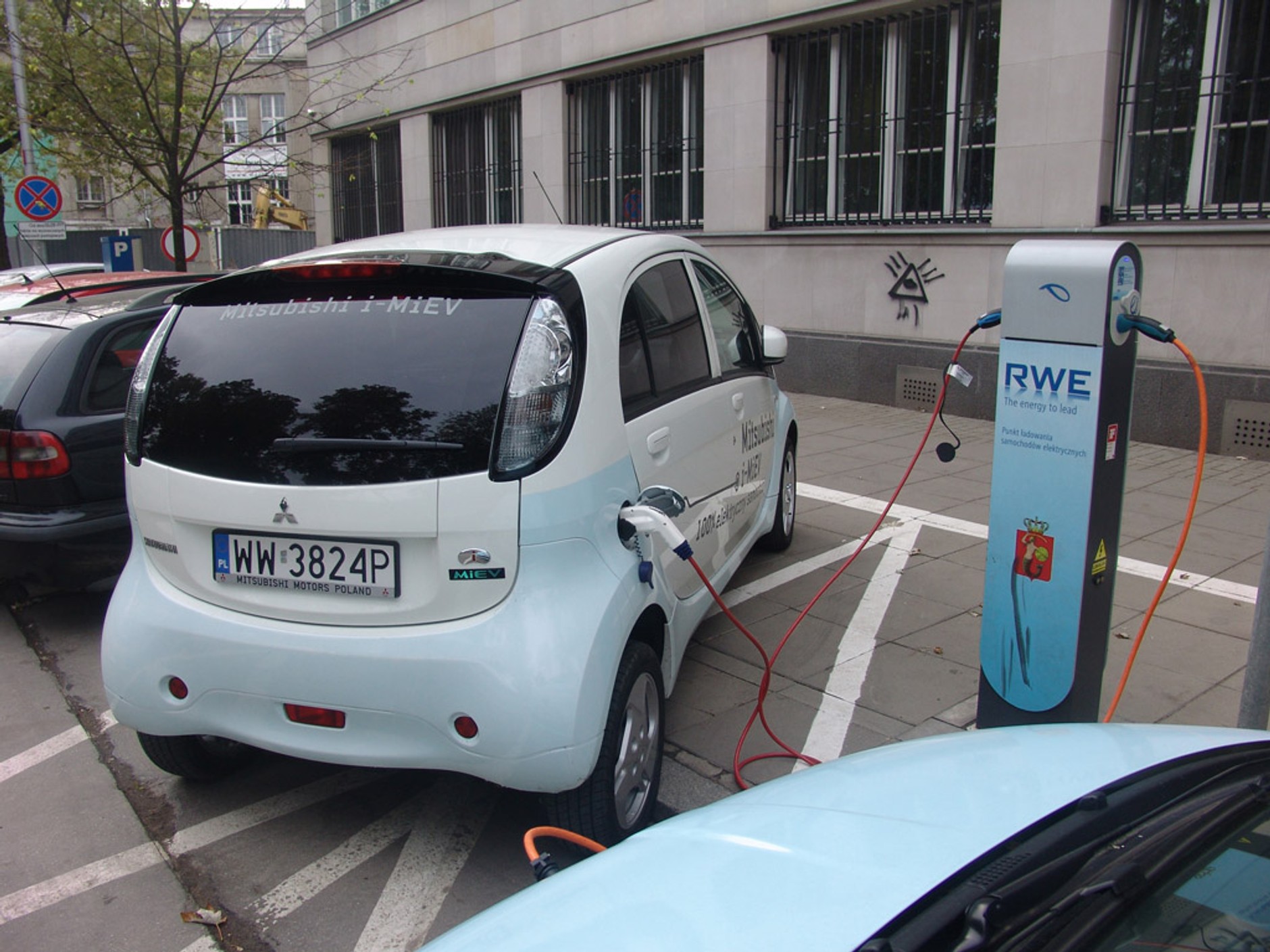 Czy warto kupić elektryczne auto?