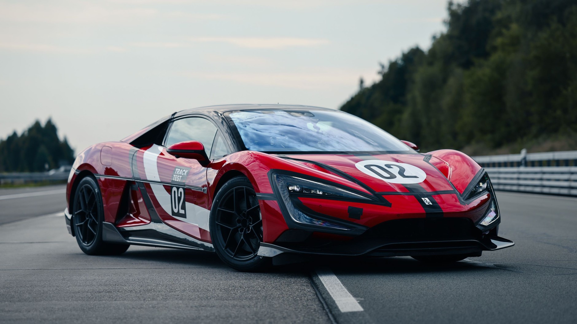 Yangwang U9 Xtreme korzysta z chińskich opon Giti