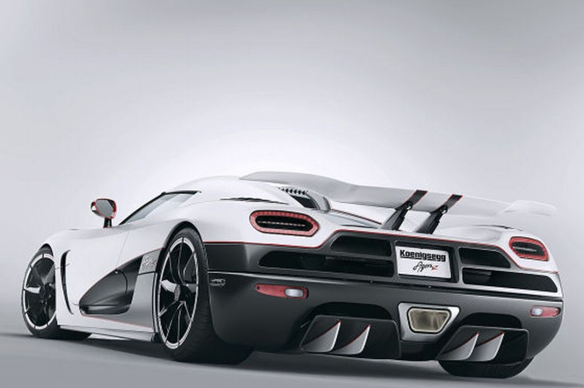 Koenigsegg Agera R – Bugatti może zacząć się bać