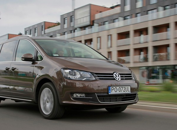 Test Volkswagena Sharana 2.0 TDI DSG: auto na rodzinne wycieczki
