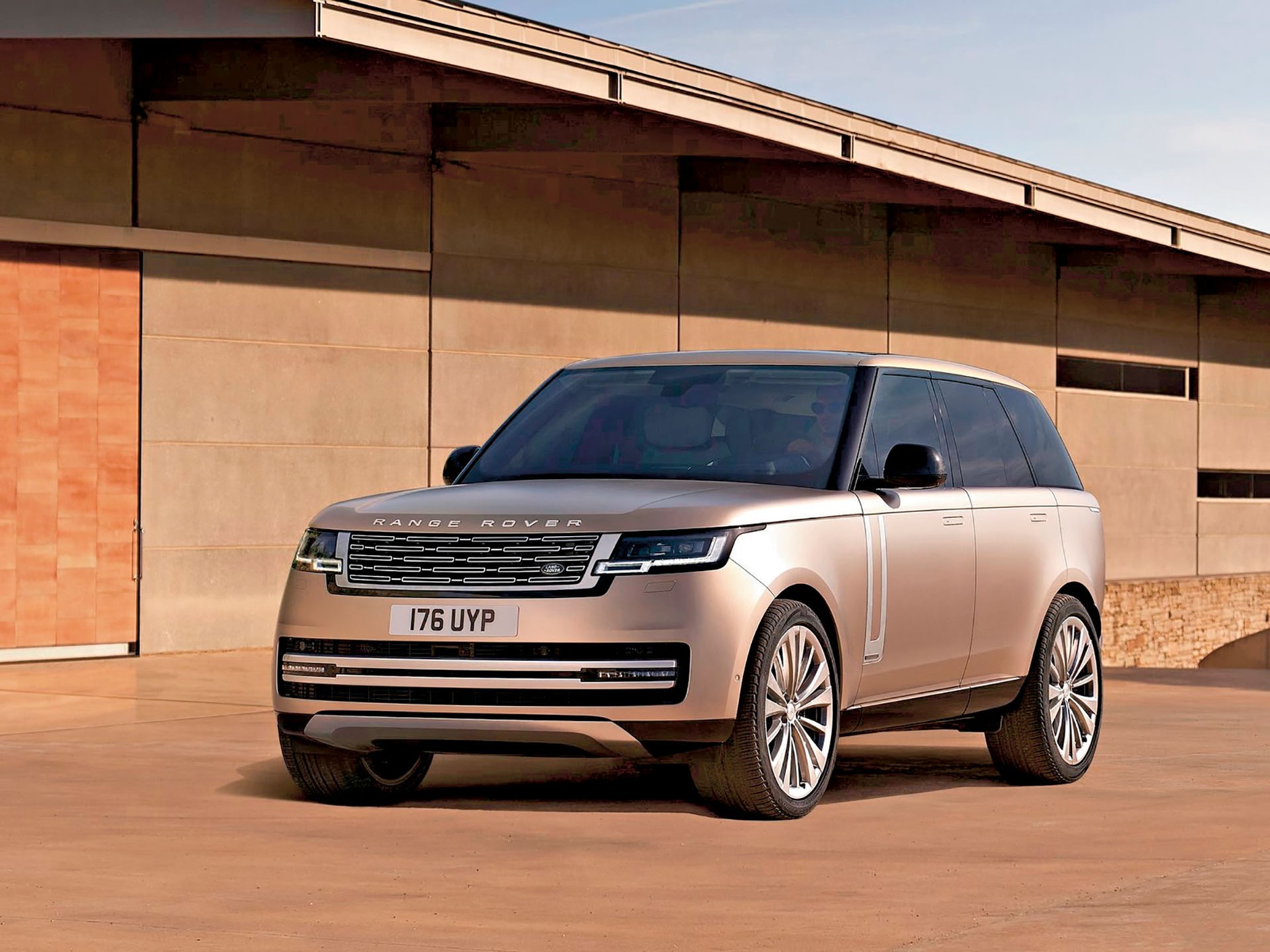 Duże SUV-y i pikapy