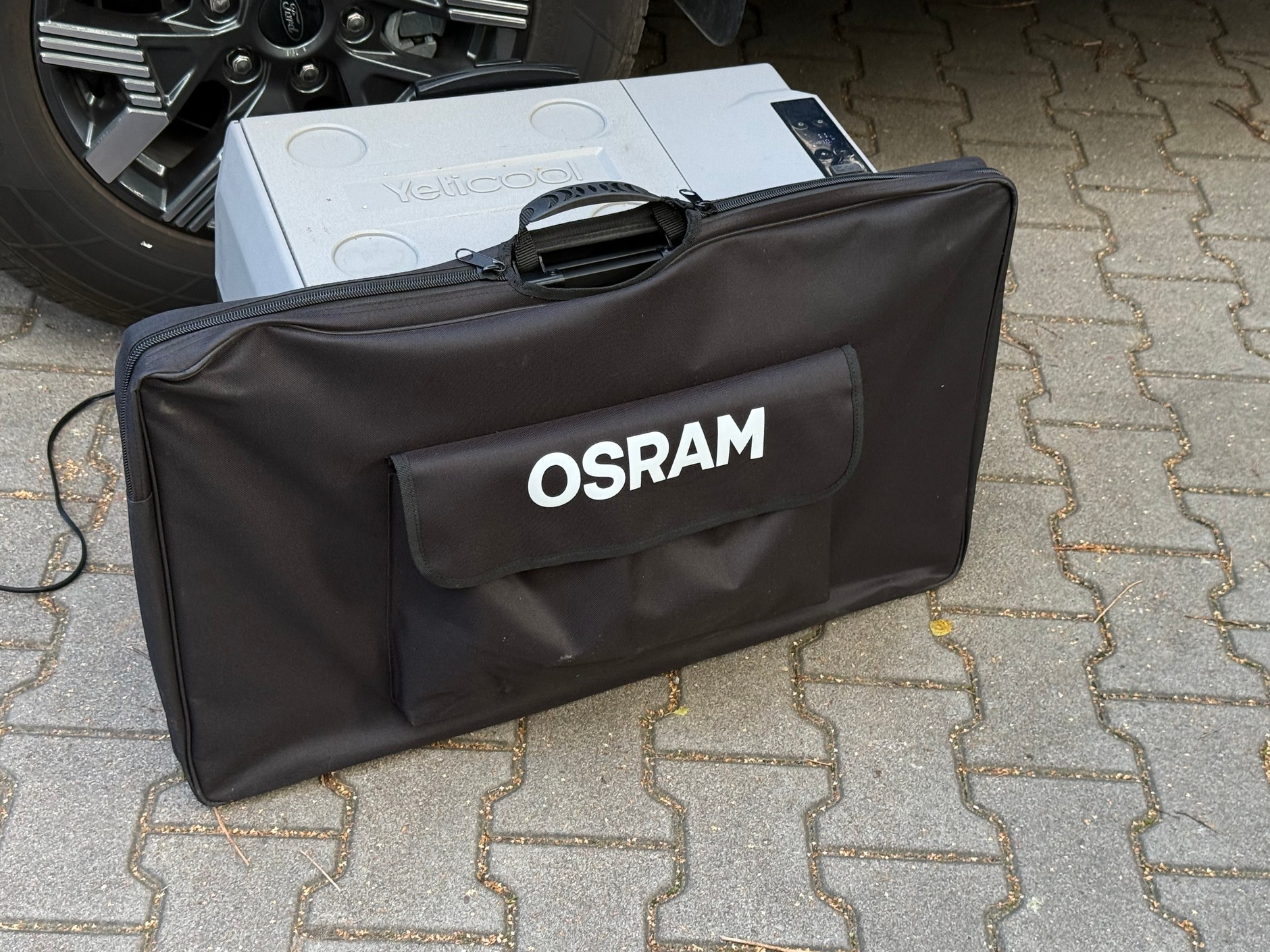 Panel solarny Osram batterycharge solar 100W.