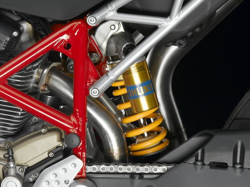 Ducati Hypermotard 1100 i 1100 S (dane techniczne)