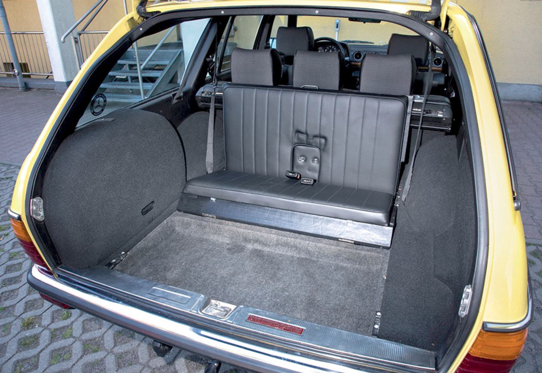 Mercedes 300 TD - turbodiesel dla Ameryki