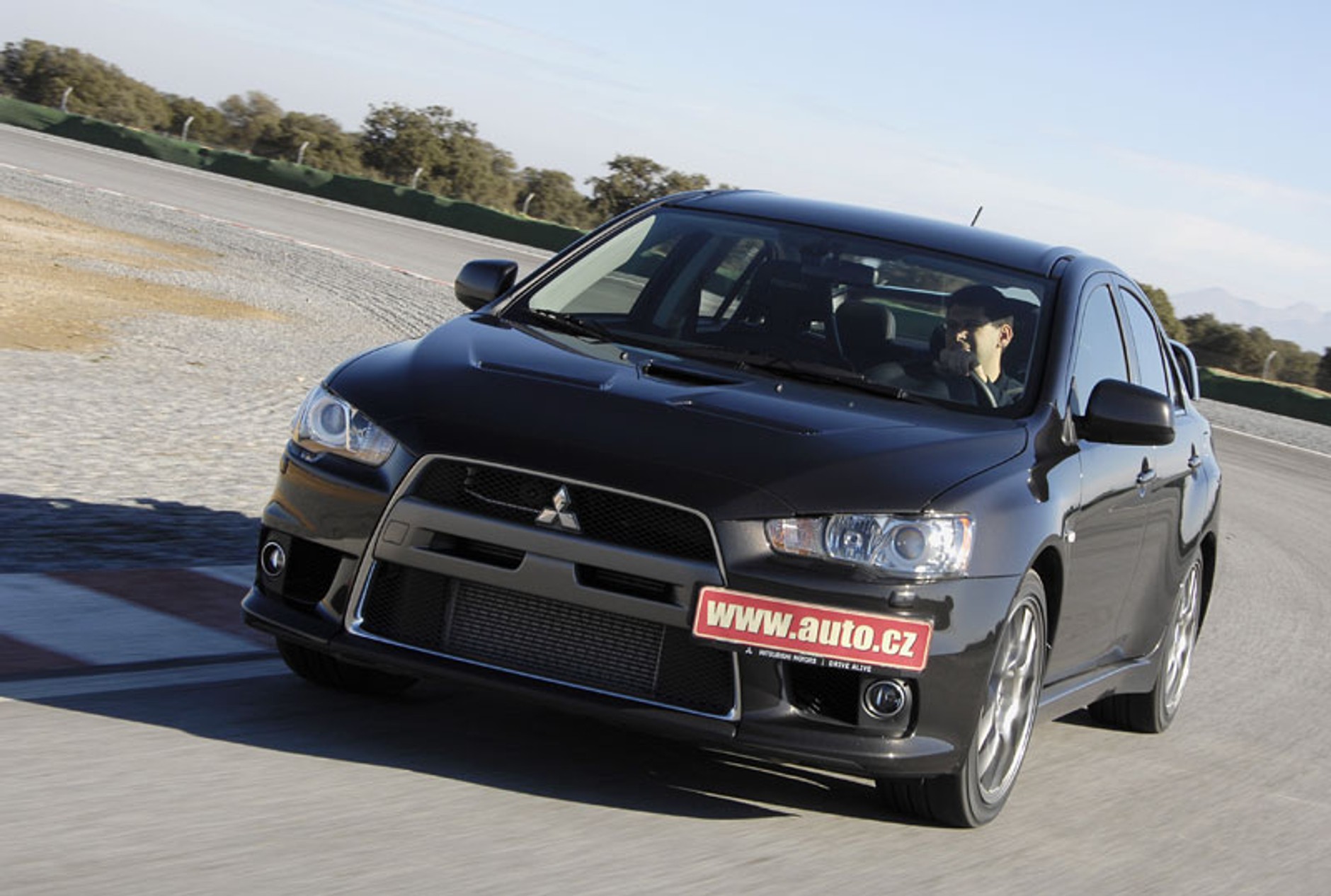 Mitsubishi Lancer Evolution: pierwsze wrażenia