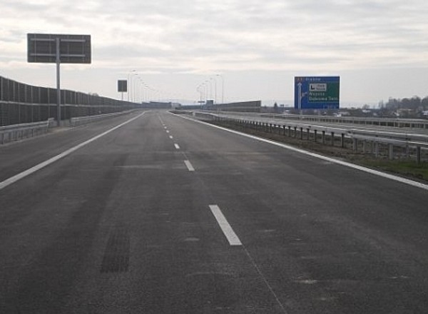 Druga jezdnia odcinka A4 już przejezdna