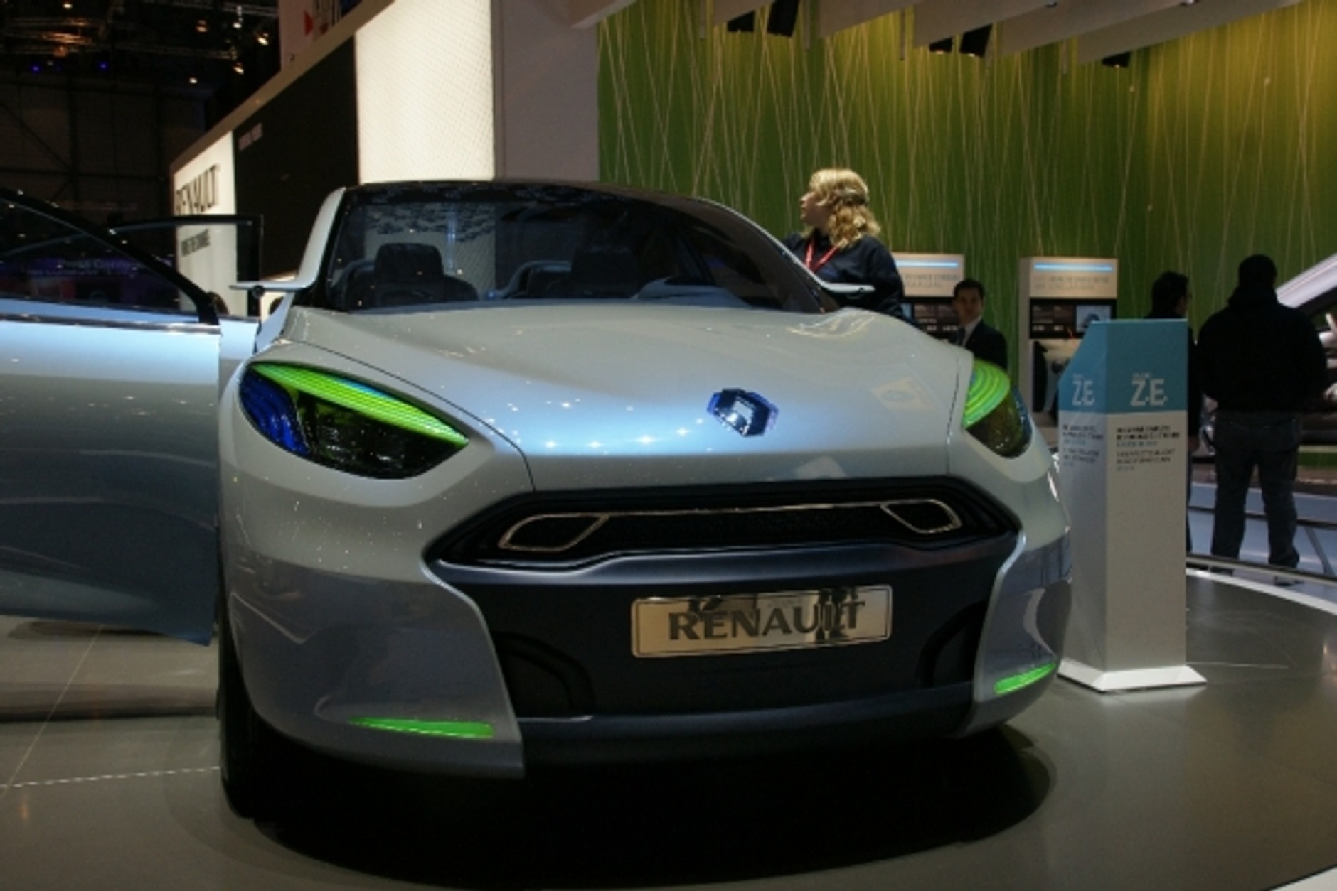 Genewa 2010: 128 premier światowych i 32 europejskie (Galeria)