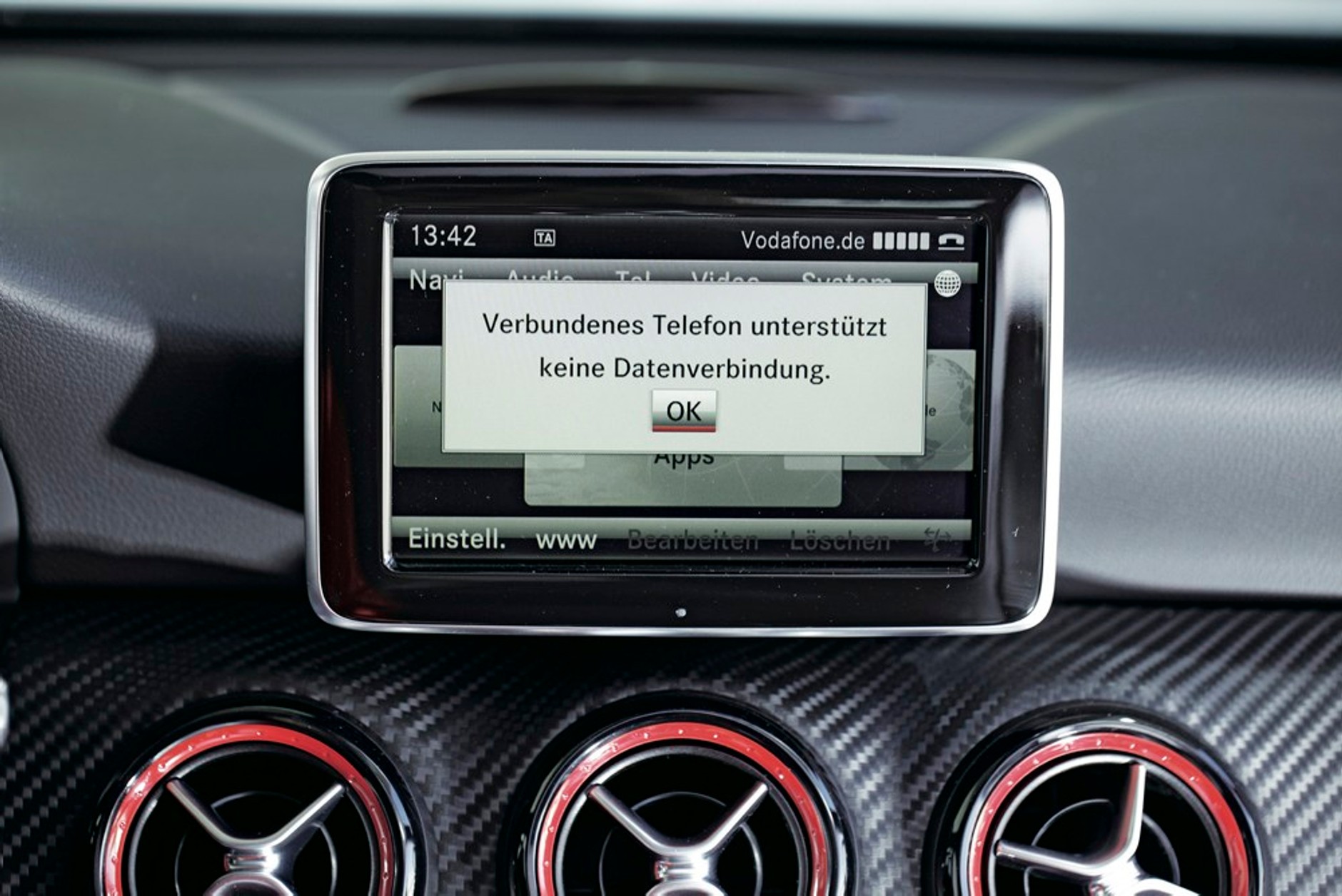 Multimedia w Mercedesie A 250 Sport