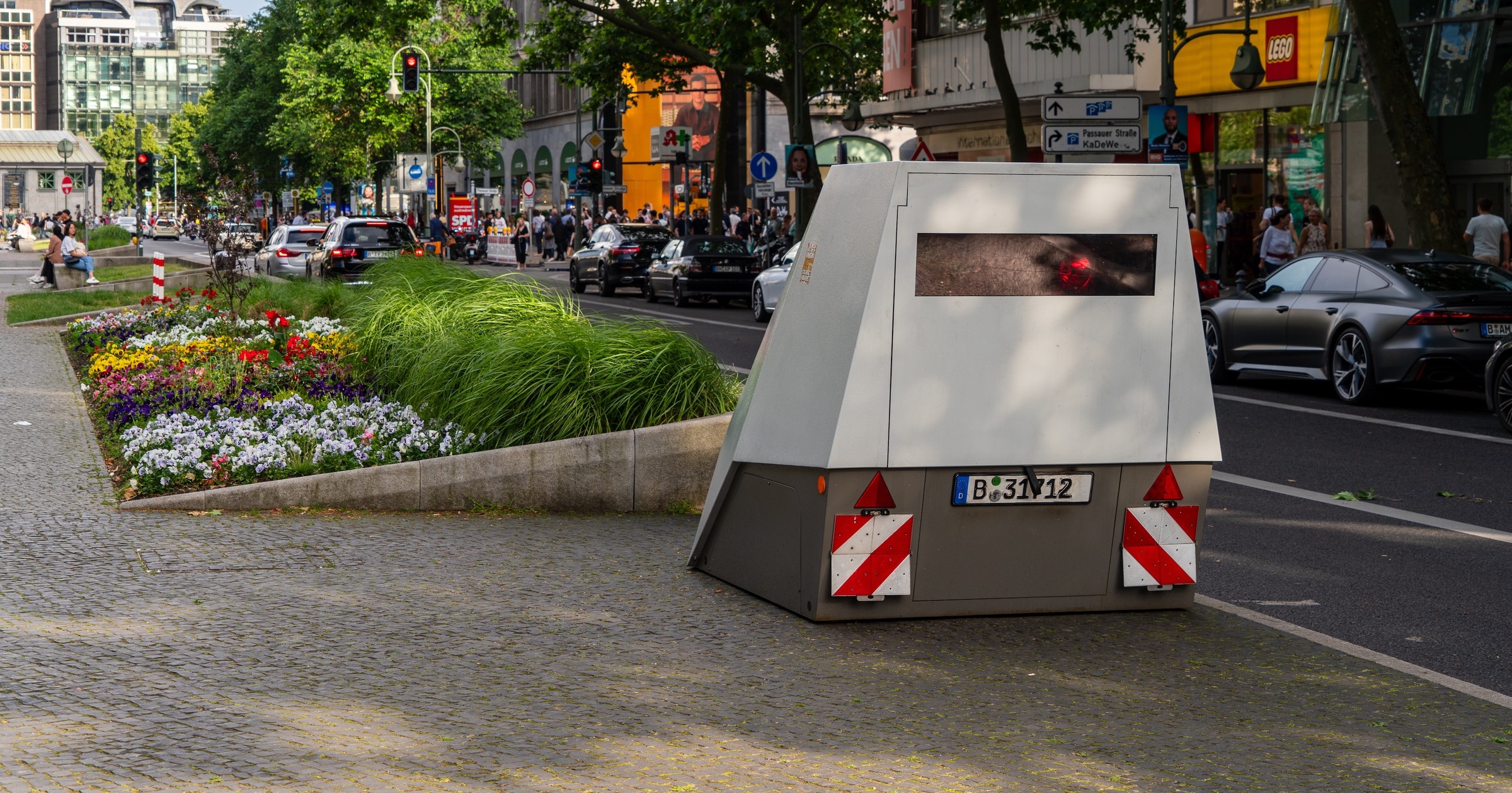 Fotoradar w Berlinie ukryty w "przyczepie"