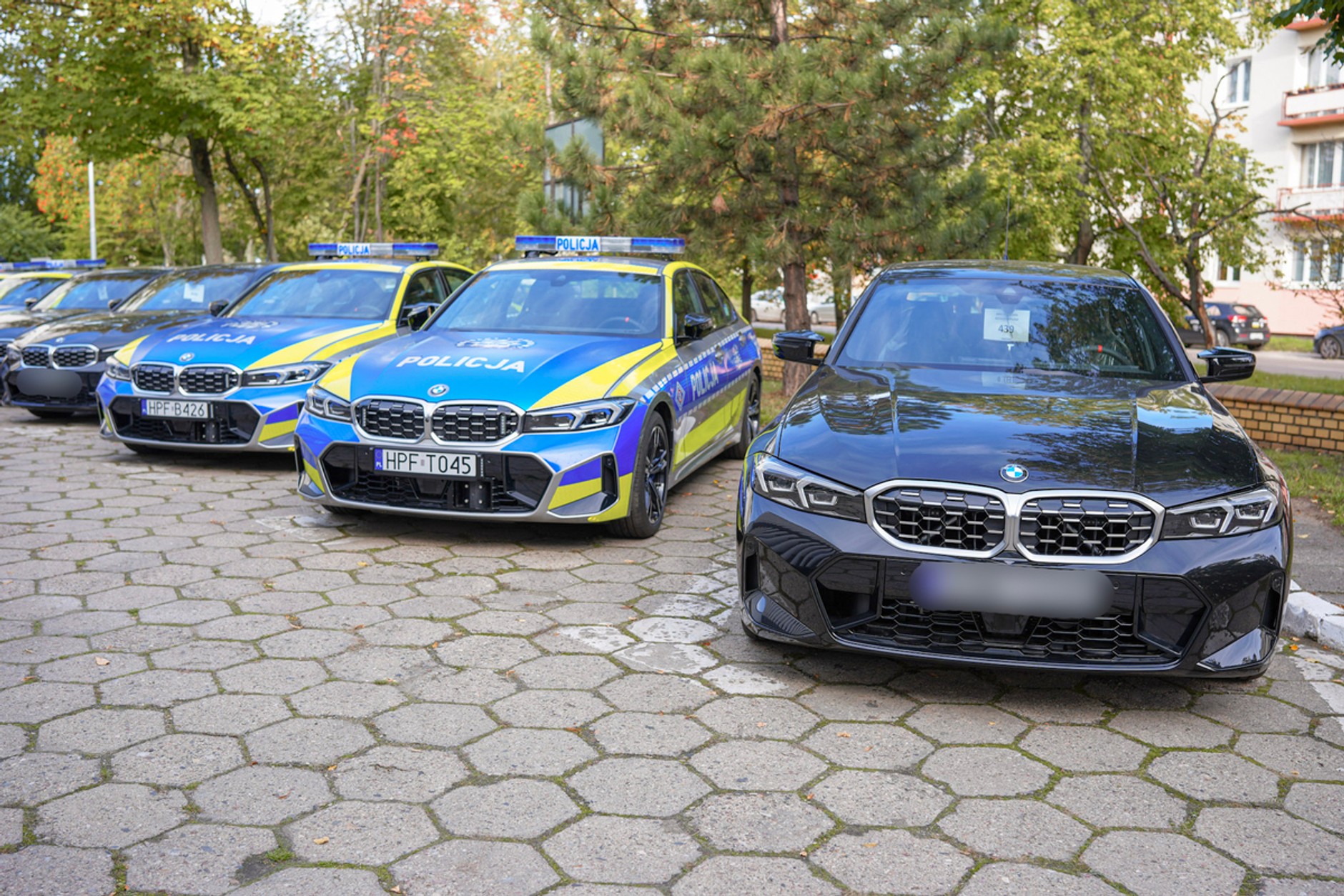Policja z województwa łódzkiego dostała 9 nowych BMW M340i
