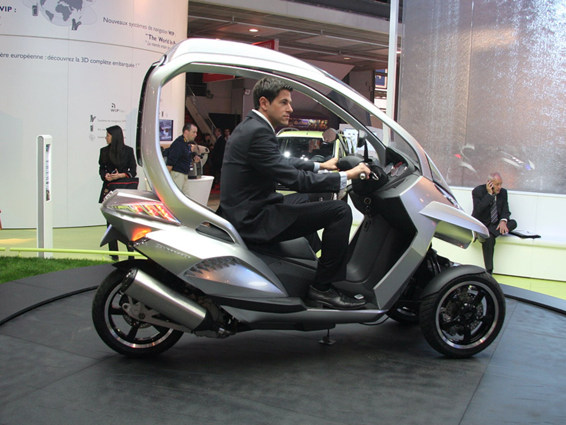 Terminy salonów samochodowych w 2009 roku