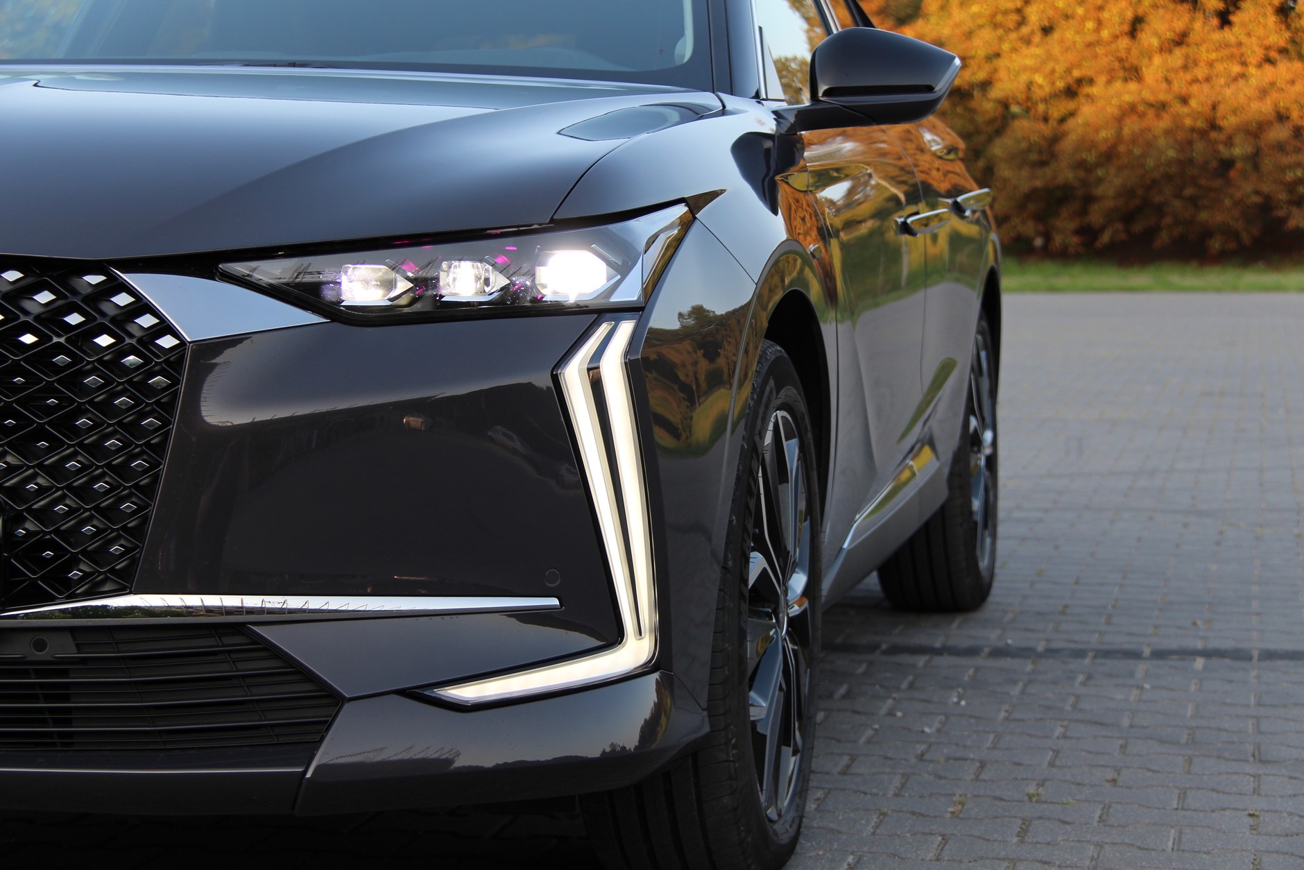 DS 4 PHEV Antoine De Saint Exupery