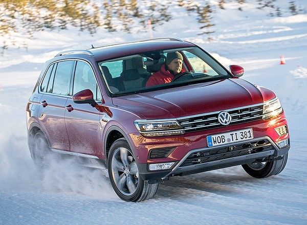 Nowy Volkswagen Tiguan - stabilny nawet na lodzie