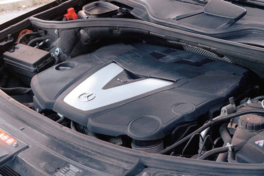 Mercedes ML, Jeep Commander - Różne wizje klasy   SUV