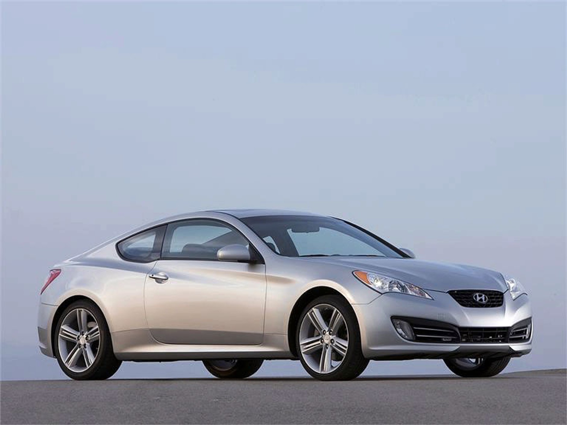 Hyundai Genesis Coupé: pierwsze zdjęcia