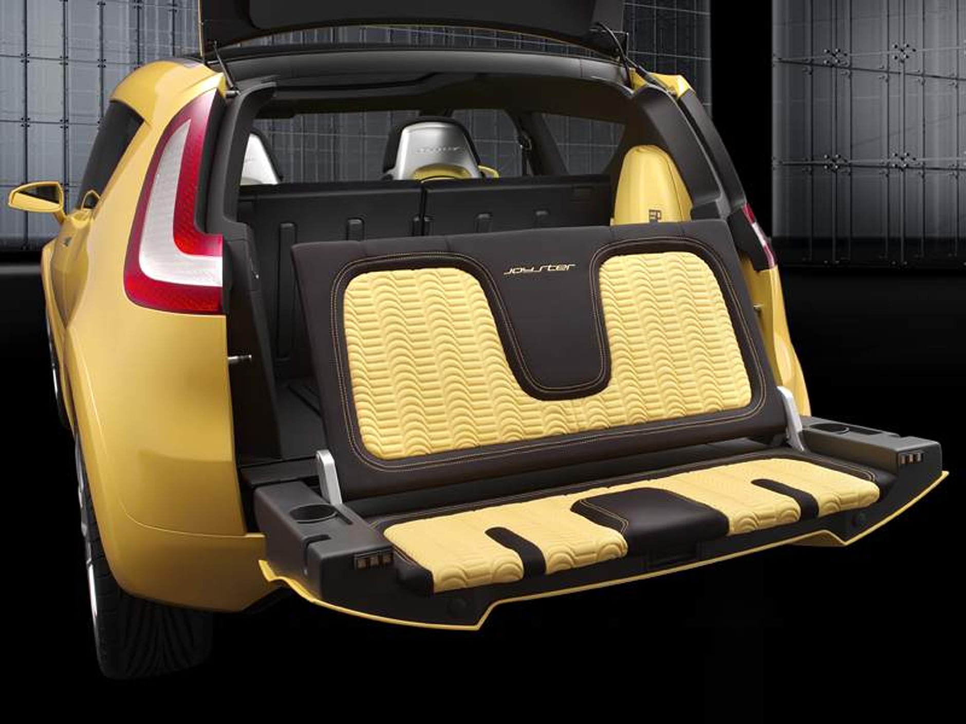 Paryż na żywo: Skoda Joyster – dostępne czeskie mini