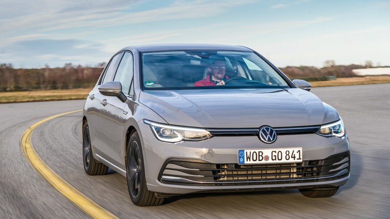 Porównanie: W Golf VIII kontra BMW serii 1, Kia Ceed, Mercedes klasy A i Opel Astra