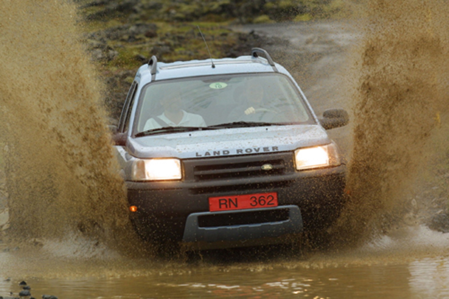 Wyspiarz atakuje, prezentacja Land Rovera Freelandera
