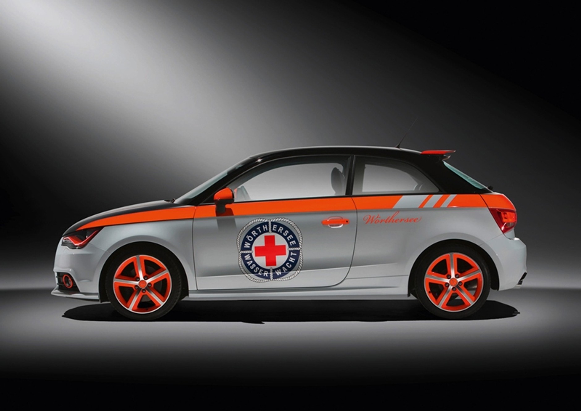 Audi A1 fajnie oblepione. Co na to Justin Timberlake?