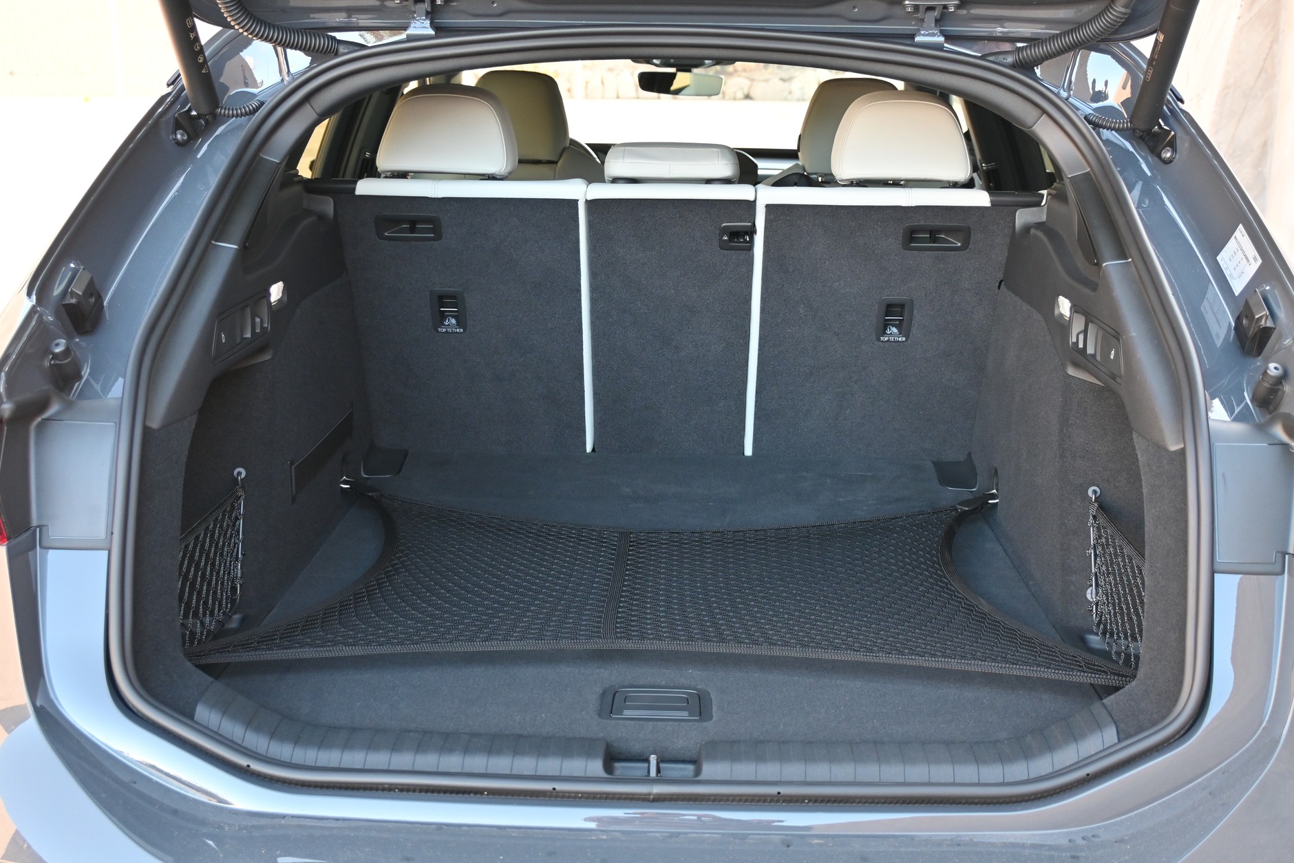 Audi A6 e-tron Avant