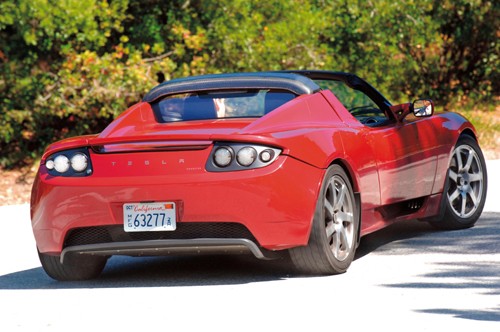 Tesla Roadster - pierwszy małoseryjny model marki