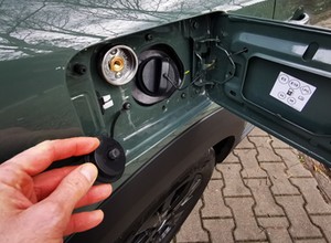 Nowe auto z LPG czy jednak coś innego? Polscy kierowcy nie mają wątpliwości
