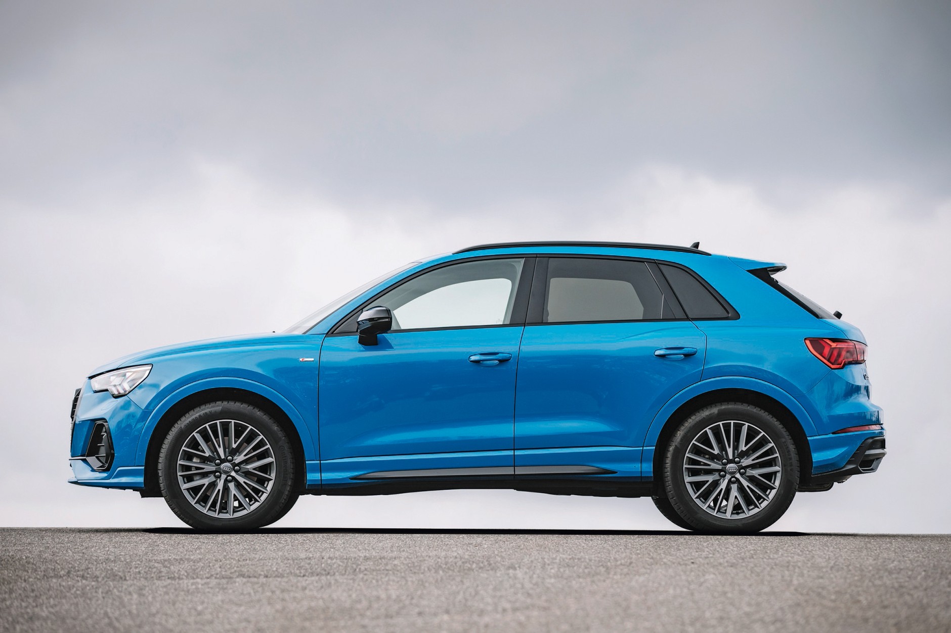 Porównanie: Audi Q3, BMW X1, Range Rover Evoque