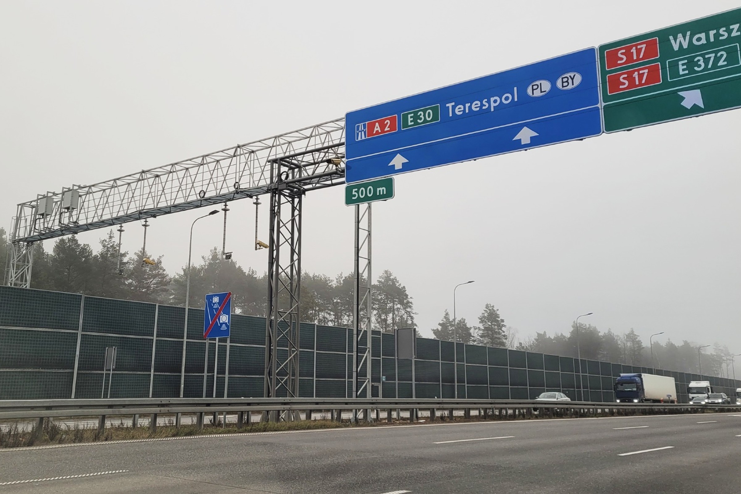 Odcinkowy pomiar prędkości pokonany przez zjazdy. OPP na S2 nie zawsze działa