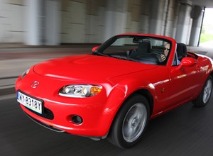 Mazda MX5 - Kultowy, rasowy roadster