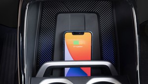 Auta BMW i jedna Toyota mogą niszczyć smartfony. Te modele są zagrożone