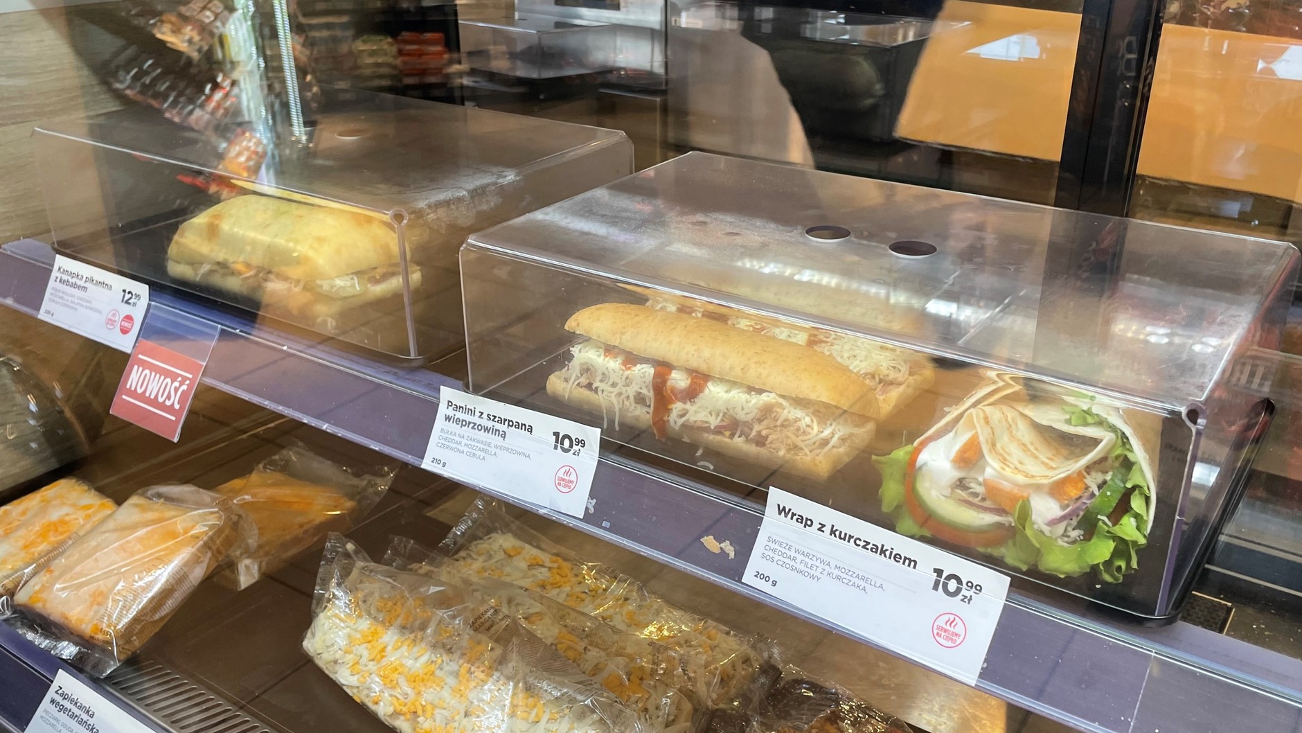 Kanapki na stacji Circle K