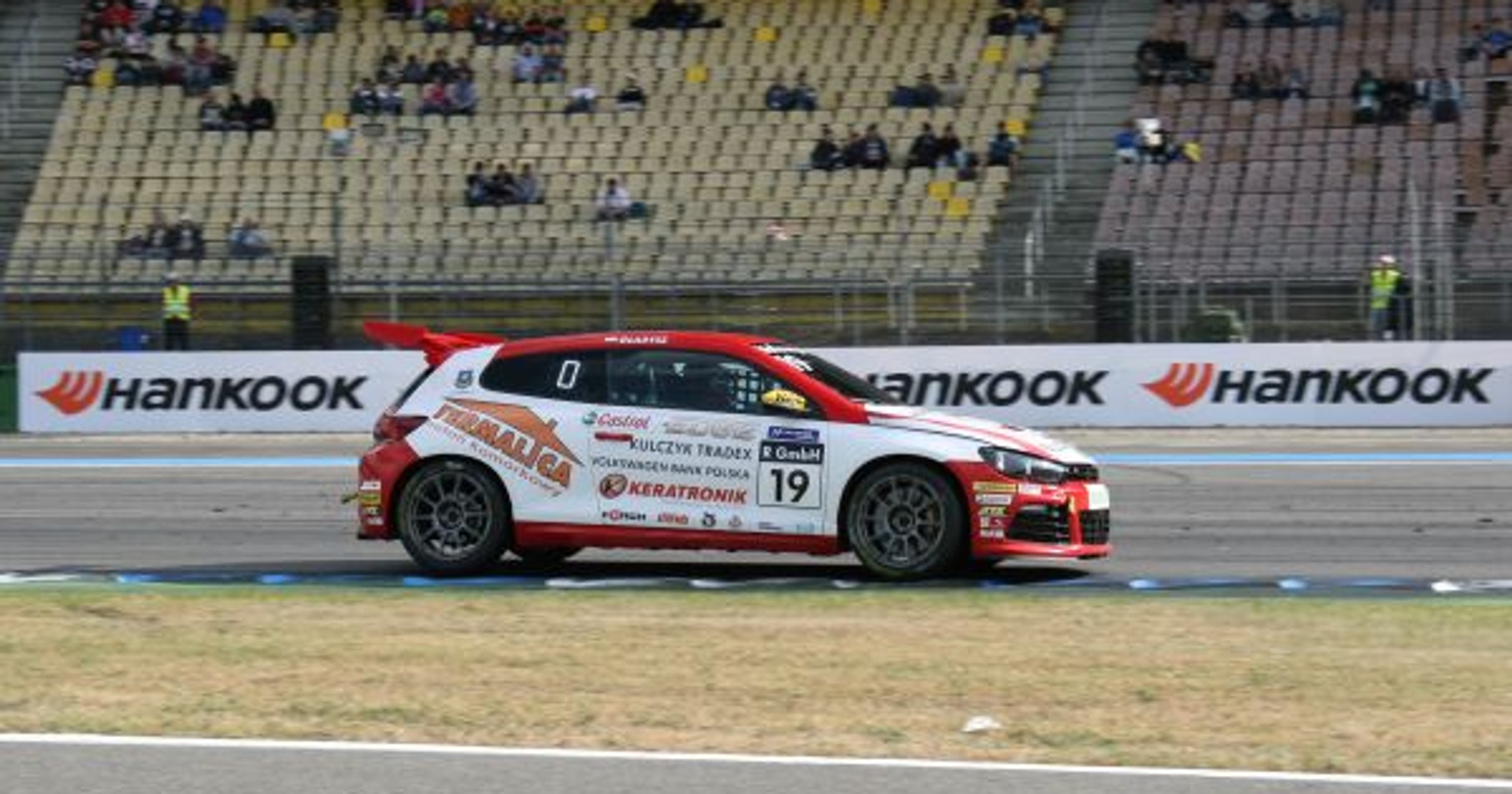 Adam Gładysz w Scirocco R