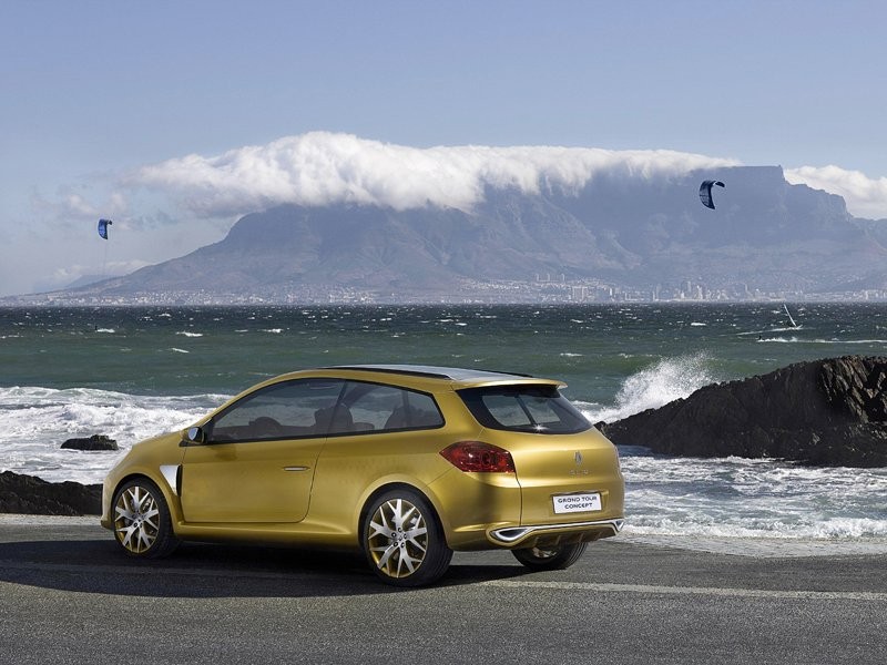 Renault Clio GrandTour trafi do produkcji