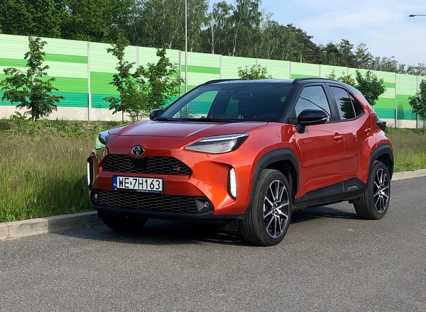Test rzeczywistego zużycia paliwa. Właściciele hybryd mają powody do radości