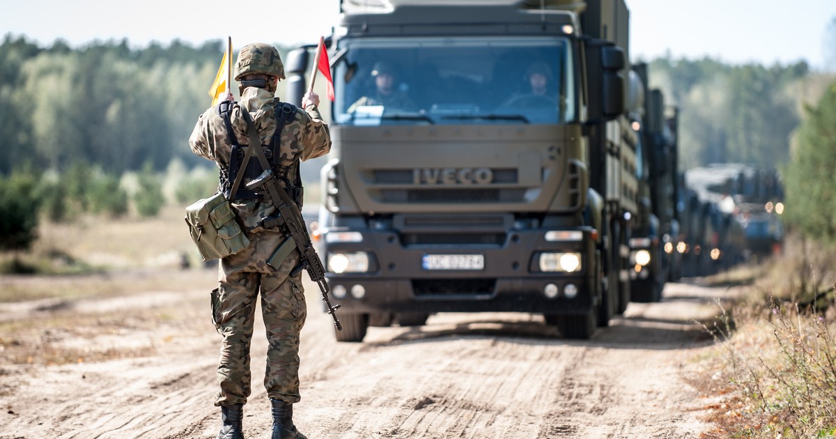 Wojsko wezwie na ćwiczenia 200 tys. osób. Listy dostaną m.in. kierowcy