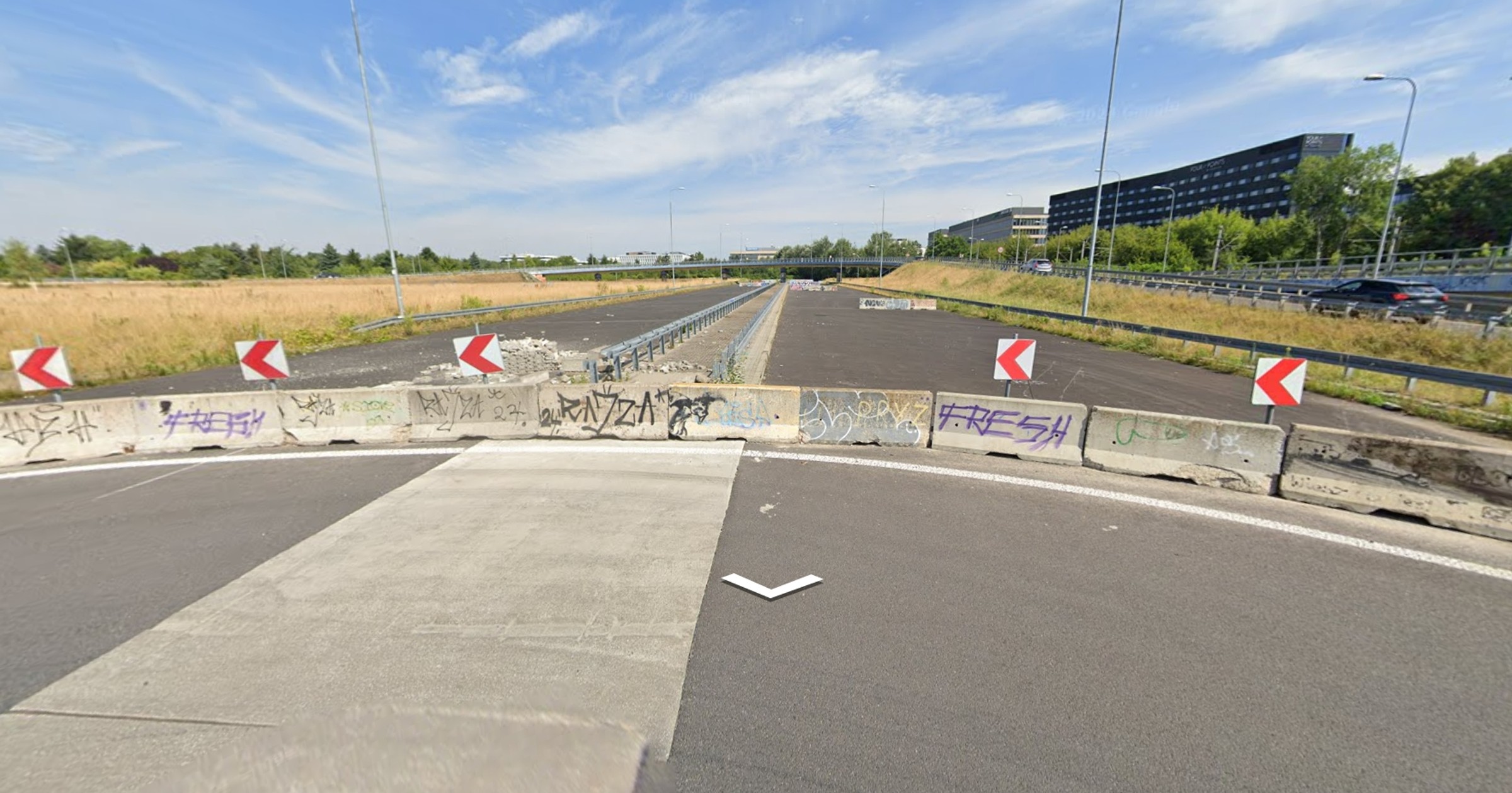 Tak kończy się dziś trasa S79 na wysokości warszawskiego Mordoru