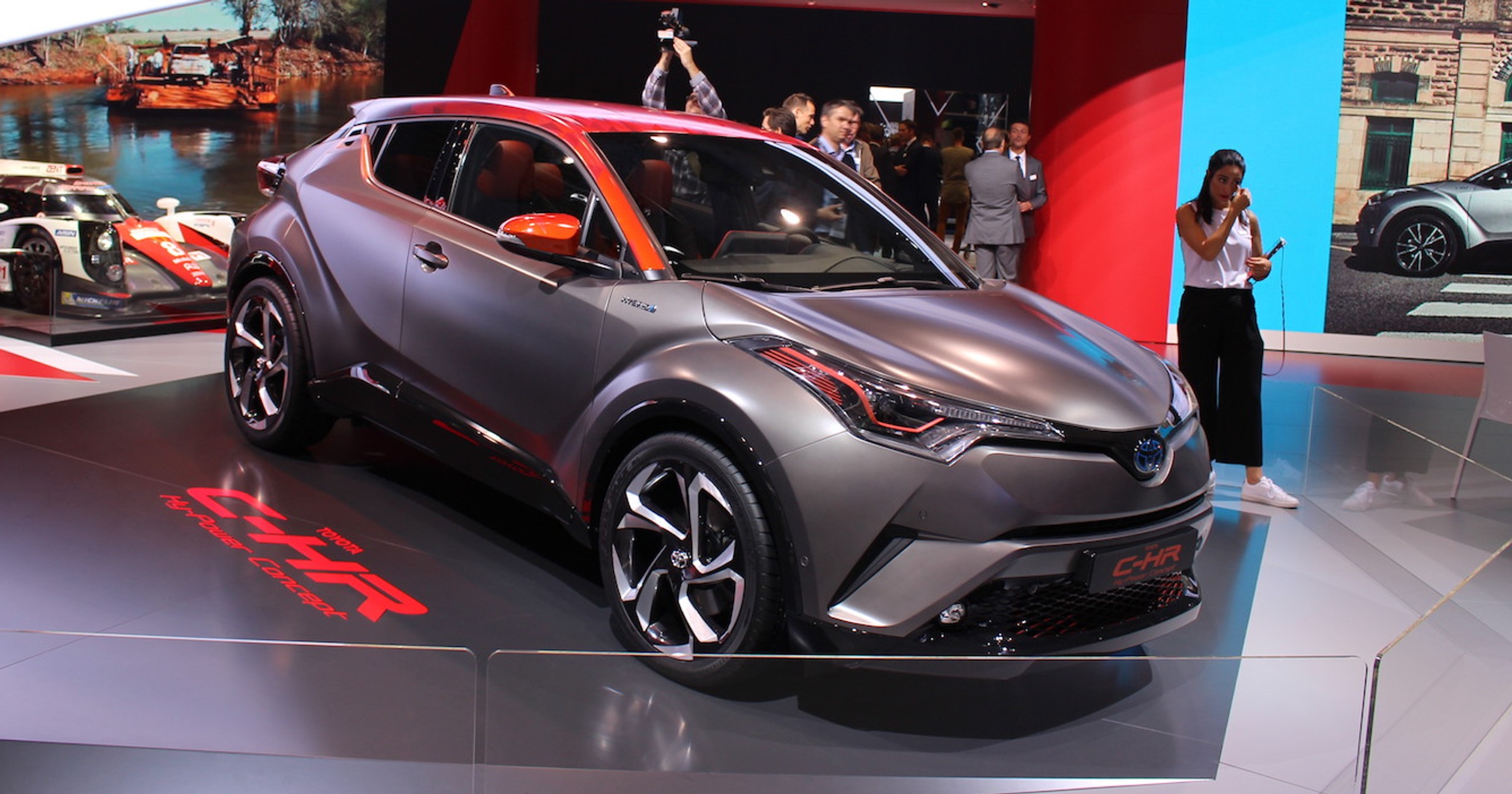 Toyota CH-R Hy-Power