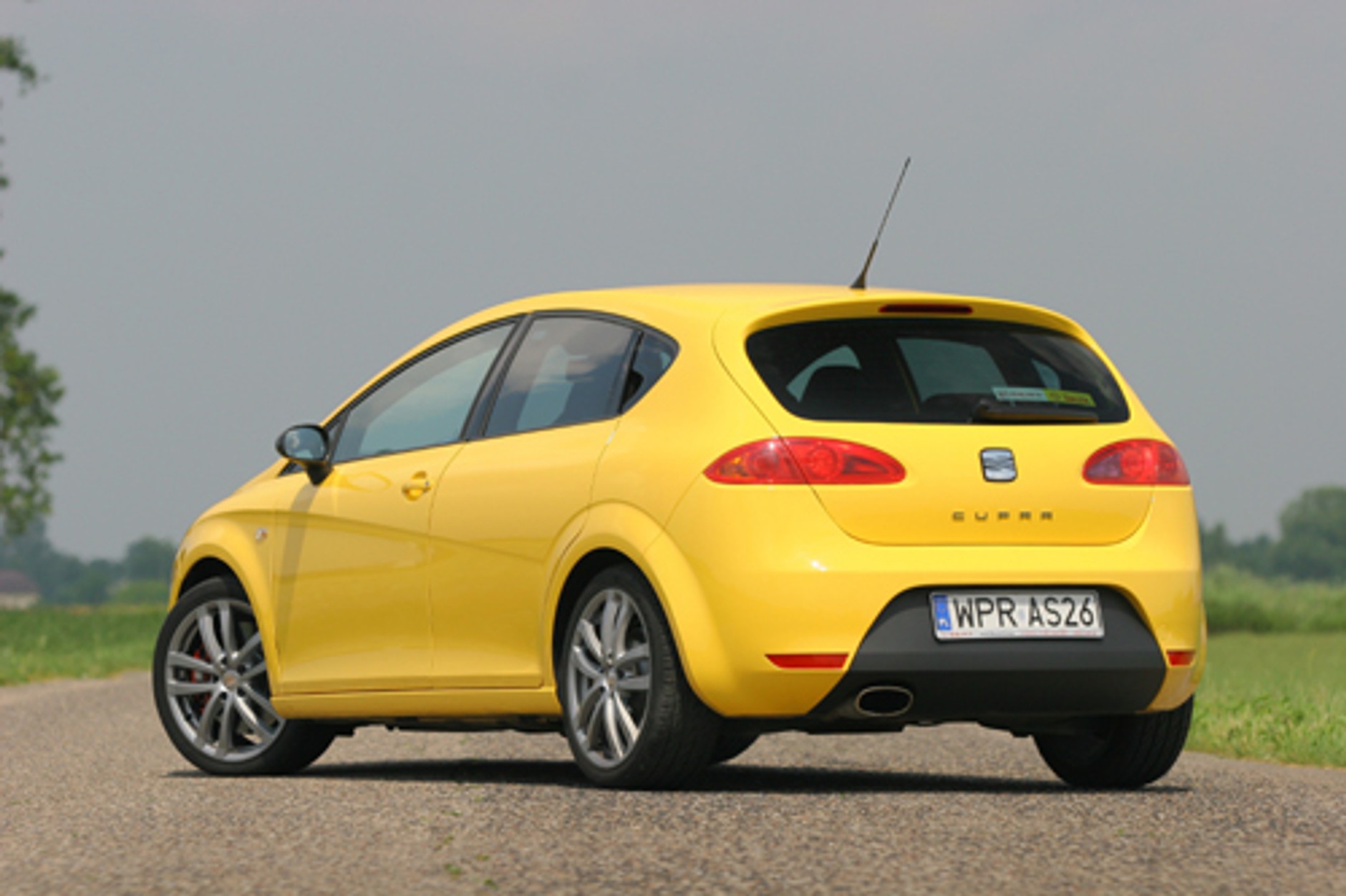 Megane F1 kontra Civic Type R i Leon Cupra - Kompaktowa klasa sportowa