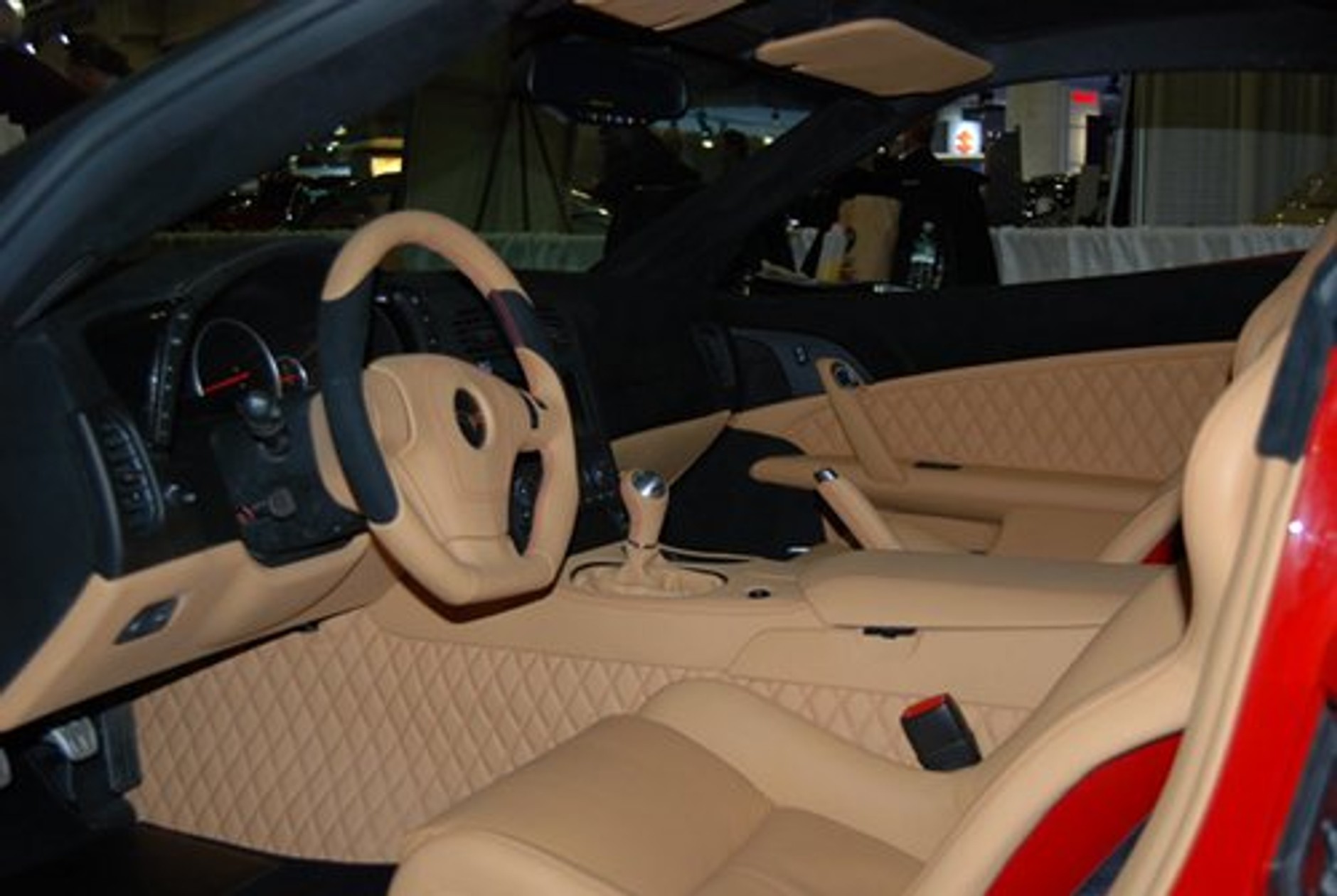 Corvette by Karvajal - Prawie jak Ferrari