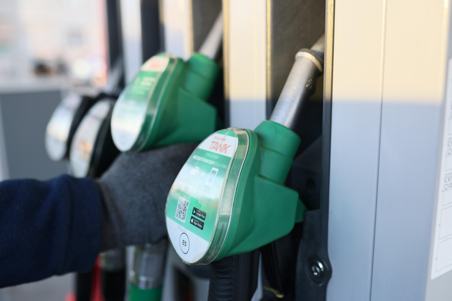 Jakość paliw sprawdzana jest właściwie bez przerwy