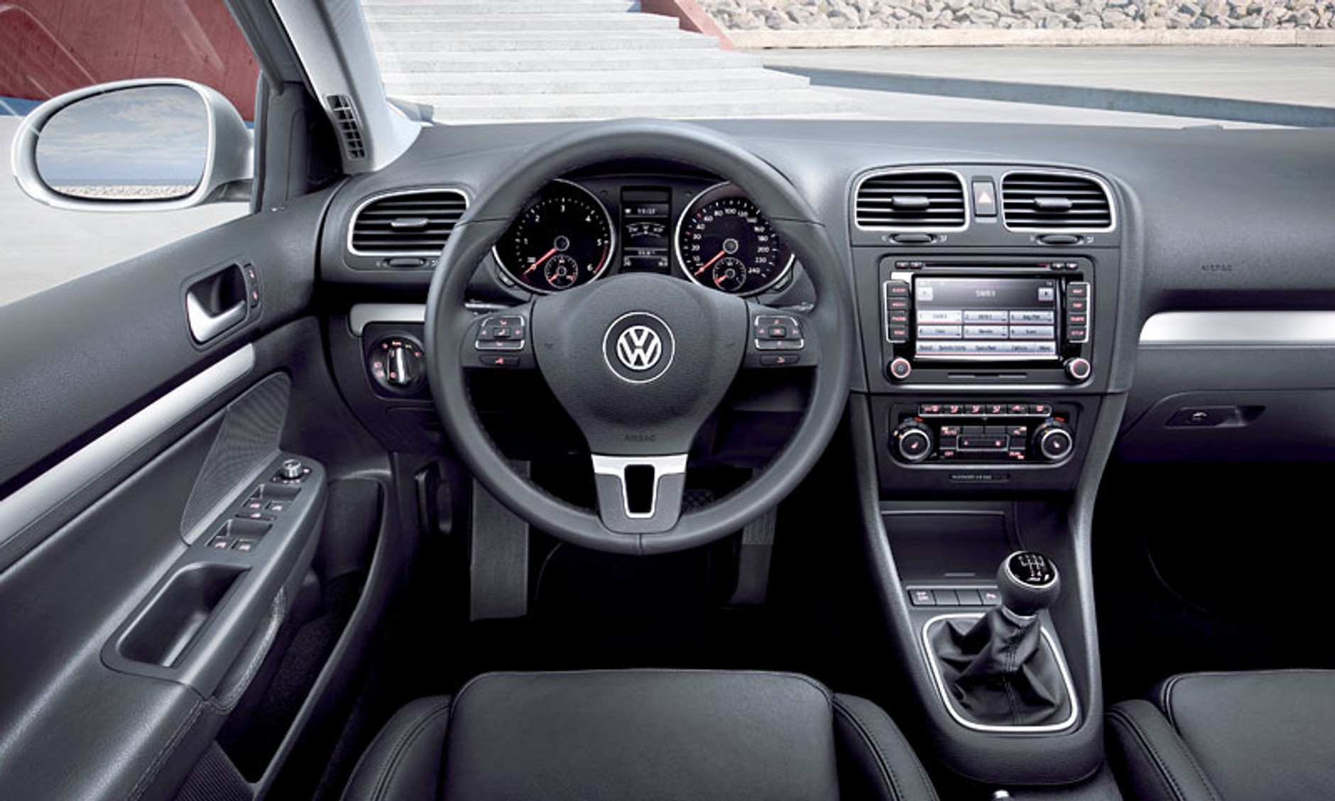 Volkswagen Golf Variant: teraz już z twarzą "szóstki"