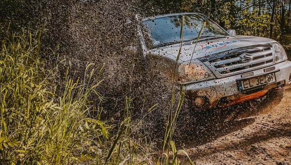 Bobrowałem. To był mój pierwszy raz. Czy off-road to jest to?