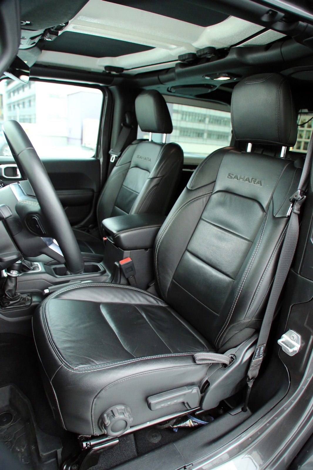 Jeep Wrangler Sahara – nie tylko na pustynię