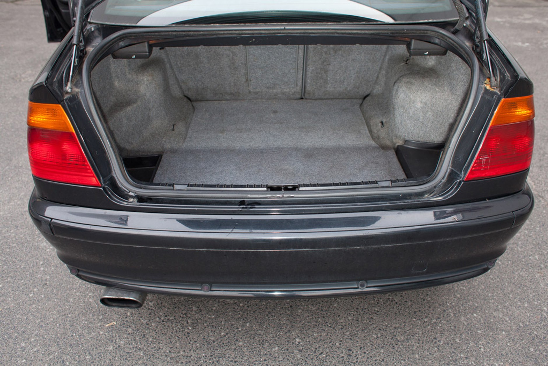 Wszystko o BMW serii 3: poznaj jego największe wady i zalety