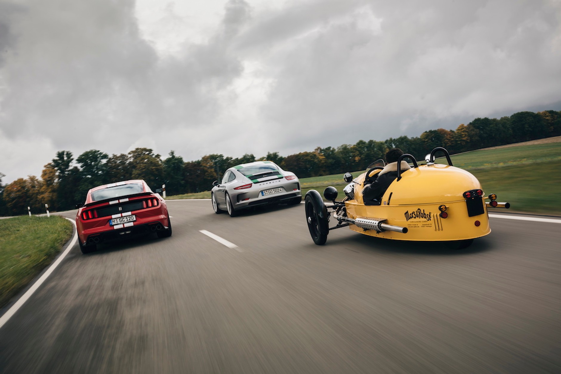 Porsche 911 R, Morgan 3 Wheeler i Ford Mustang Shelby GT350