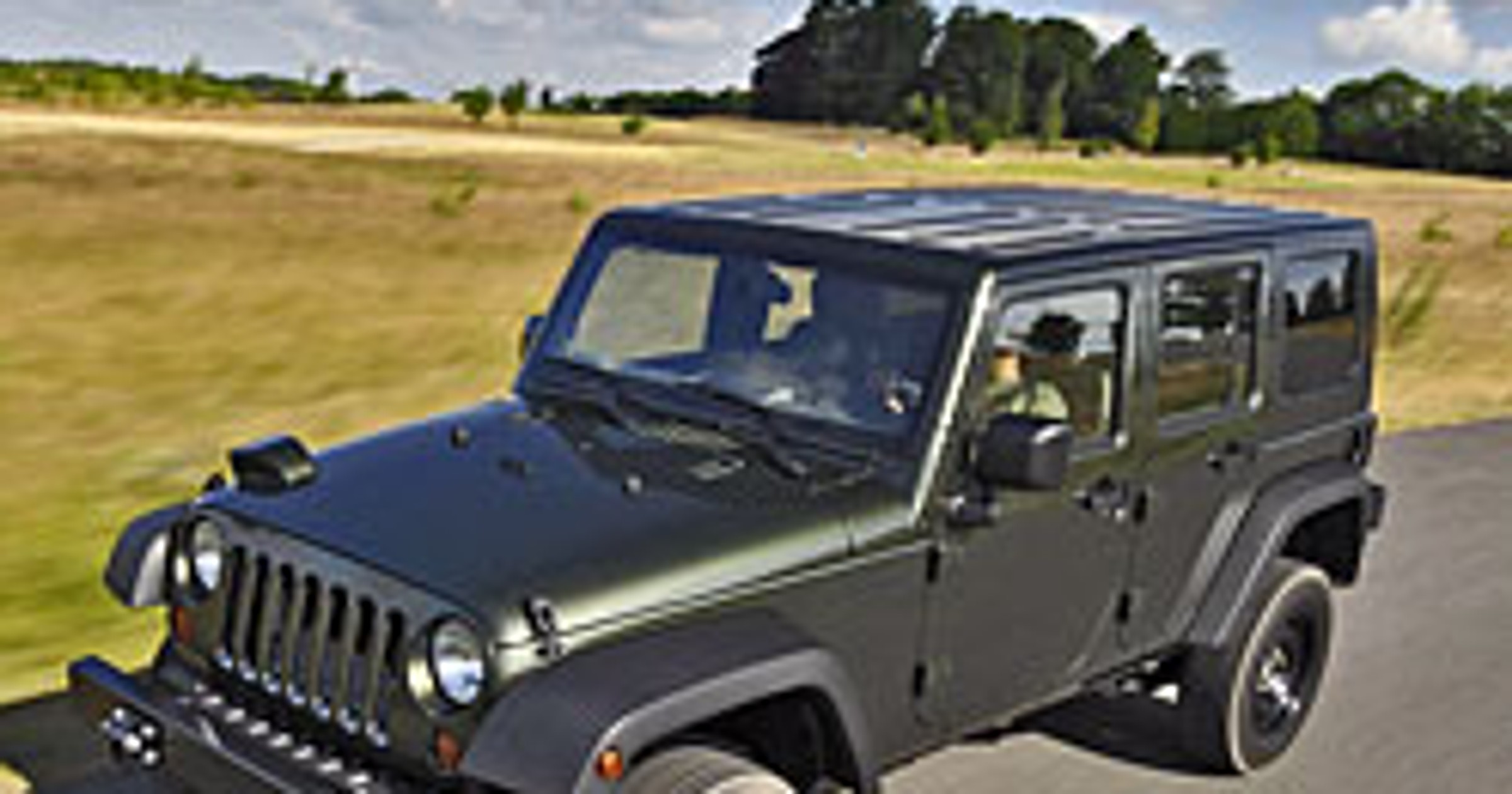 Jeep J8: premiera wojskowej wersji