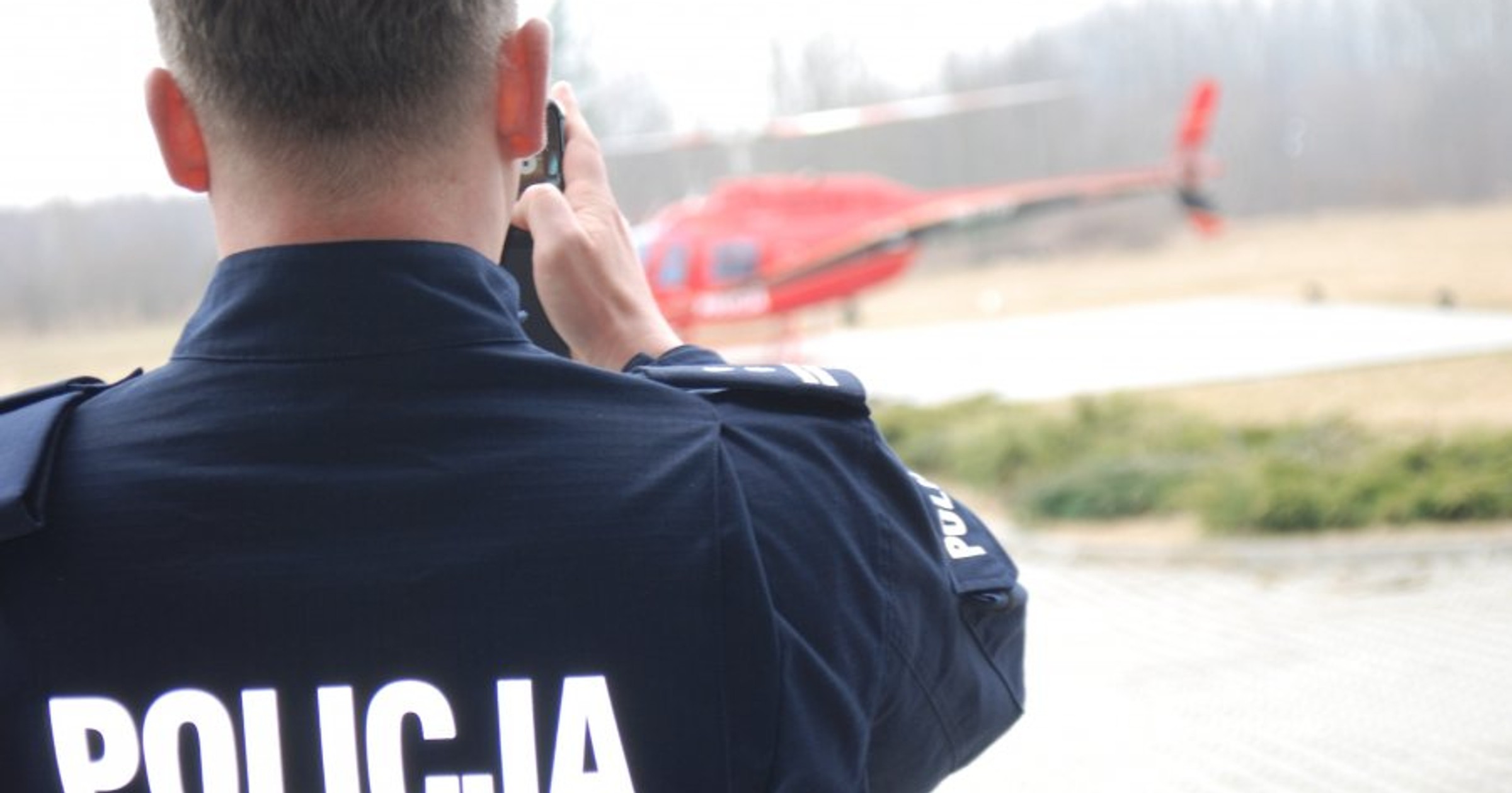 Policyjny helikopter