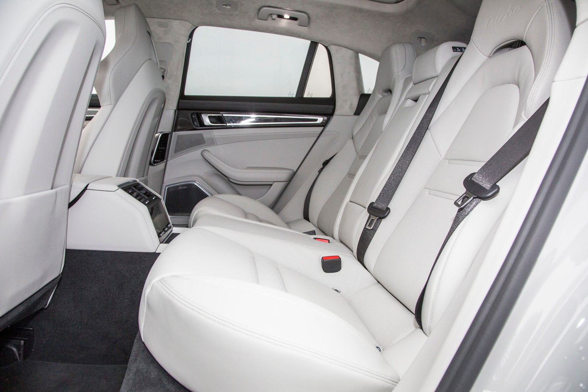 Porsche Panamera Turbo Sport Turismo - ta fajniesza wersja na "K"